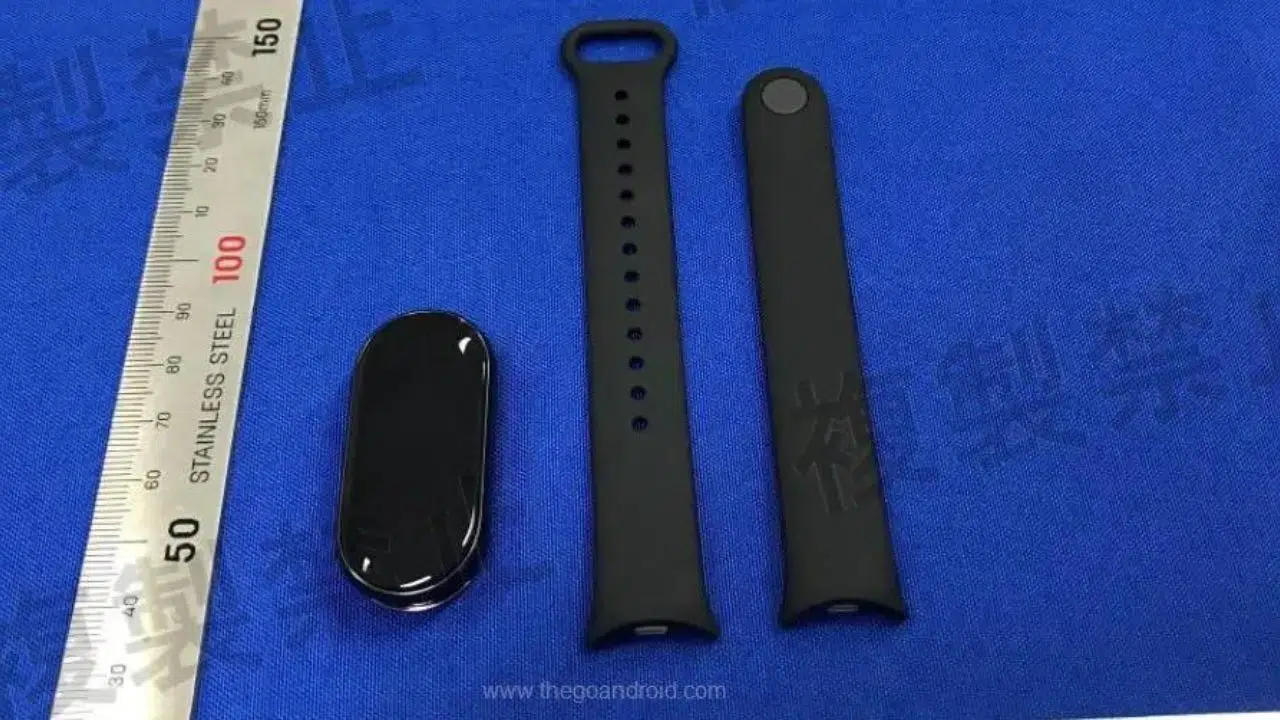 Xiaomi Smart Band 8 se certifica con dos correas desmontables